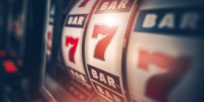 Slot mechanics determine how symbols behave and how often wins appear
