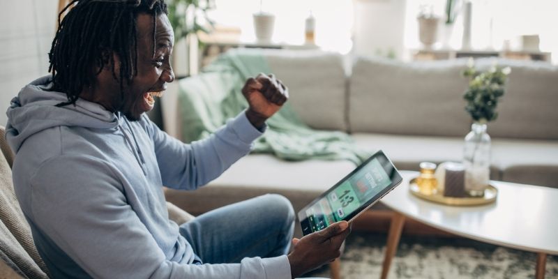 What Bettors Gain from Understanding Live Betting vs Pre-Match Betting